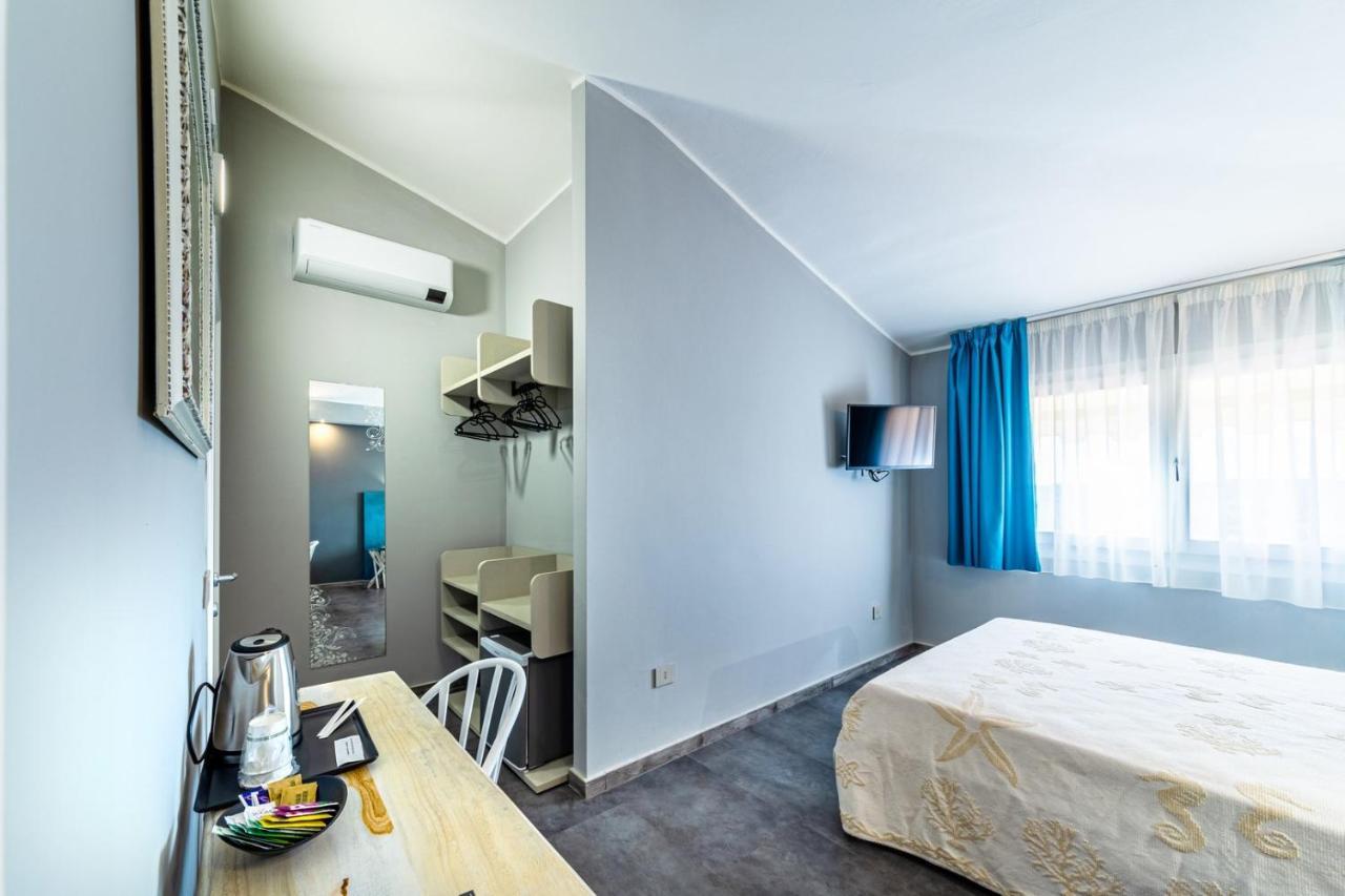 Relais Il Corallo Porto San Paolo  Bagian luar foto